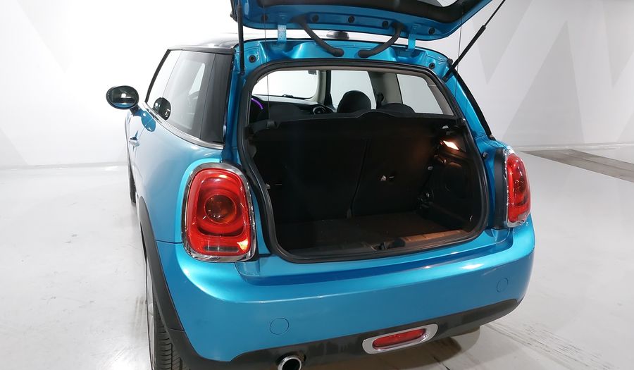 Mini Cooper 1.5 COOPER CHILI AT Hatchback 2017