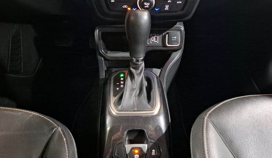 Jeep Renegade 1.3 LATITUDE AUTO Suv 2023