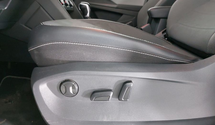Volkswagen Taos 1.4 TSI COMFORTLINE AUTO Suv 2022
