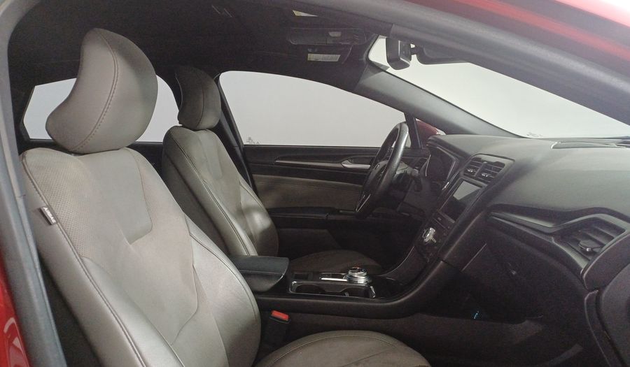 Ford Fusion 2.7 SPORT AWD AT Sedan 2017