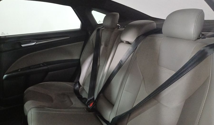 Ford Fusion 2.7 SPORT AWD AT Sedan 2017