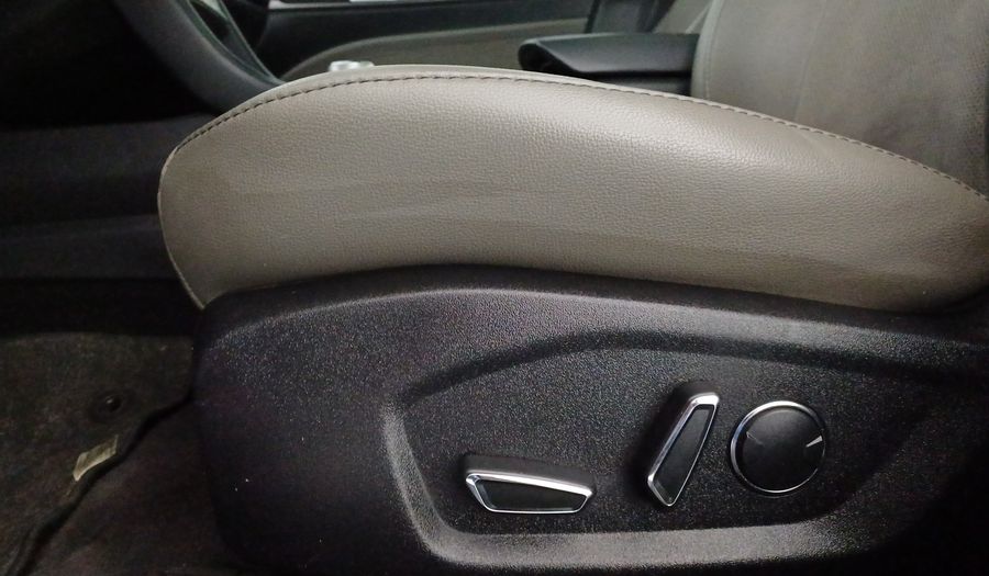 Ford Fusion 2.7 SPORT AWD AT Sedan 2017