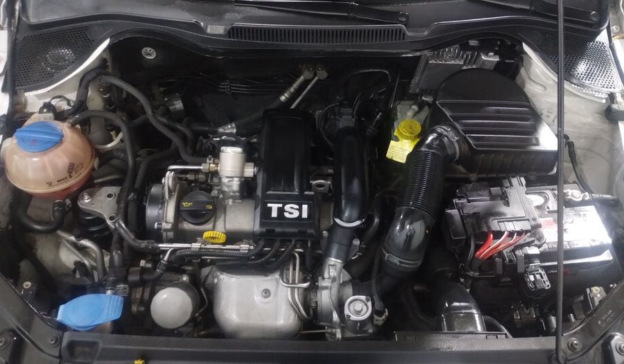 Volkswagen Polo 1.2 TSI DSG Hatchback 2016