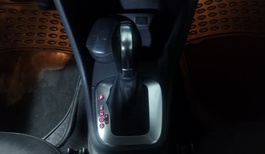 Volkswagen Polo 1.2 TSI DSG Hatchback 2016