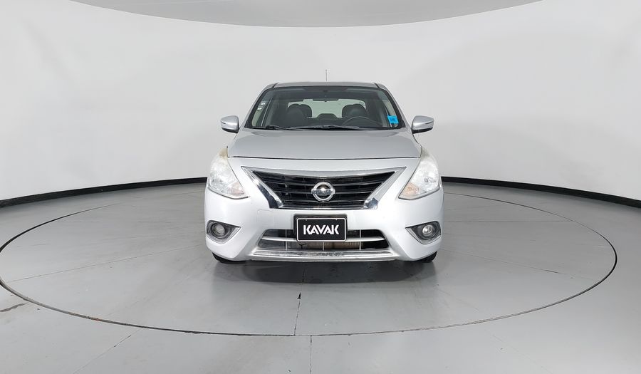 Nissan Versa 1.6 EXCLUSIVE TA AC Sedan 2016