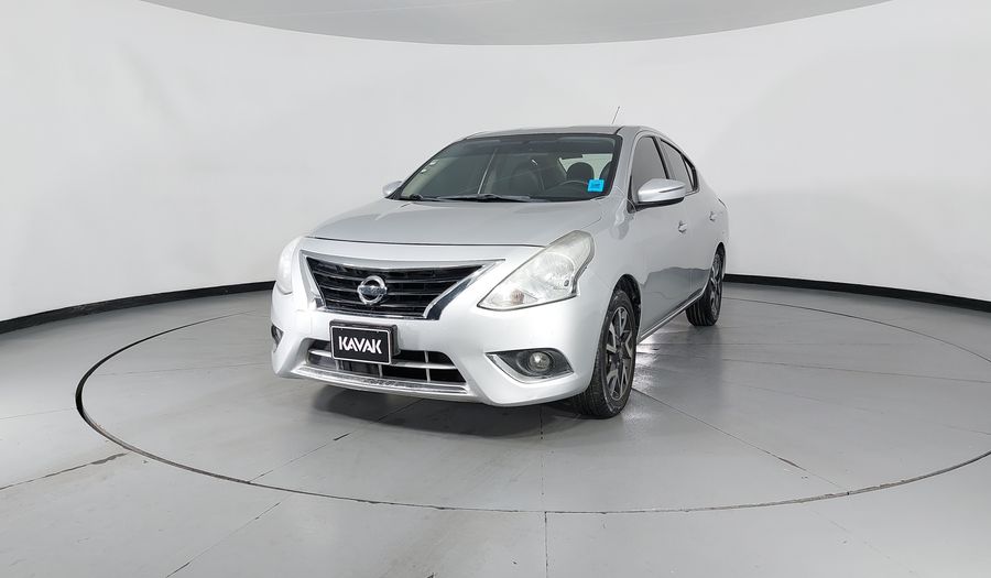Nissan Versa 1.6 EXCLUSIVE TA AC Sedan 2016