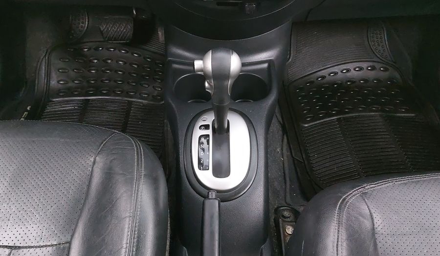 Nissan Versa 1.6 EXCLUSIVE TA AC Sedan 2016