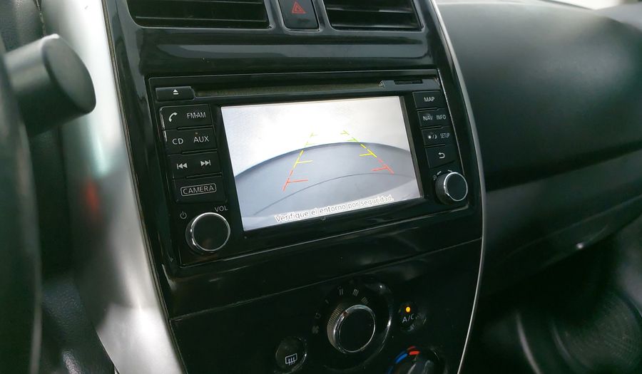 Nissan Versa 1.6 EXCLUSIVE TA AC Sedan 2016