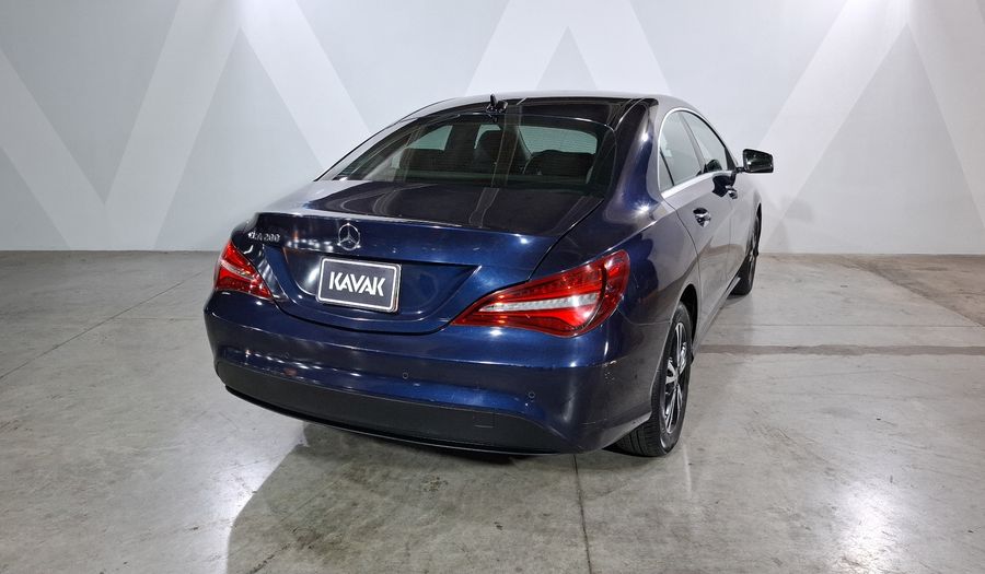 Mercedes Benz Clase Cla 1.6 CLA 200 DCT Coupe 2019