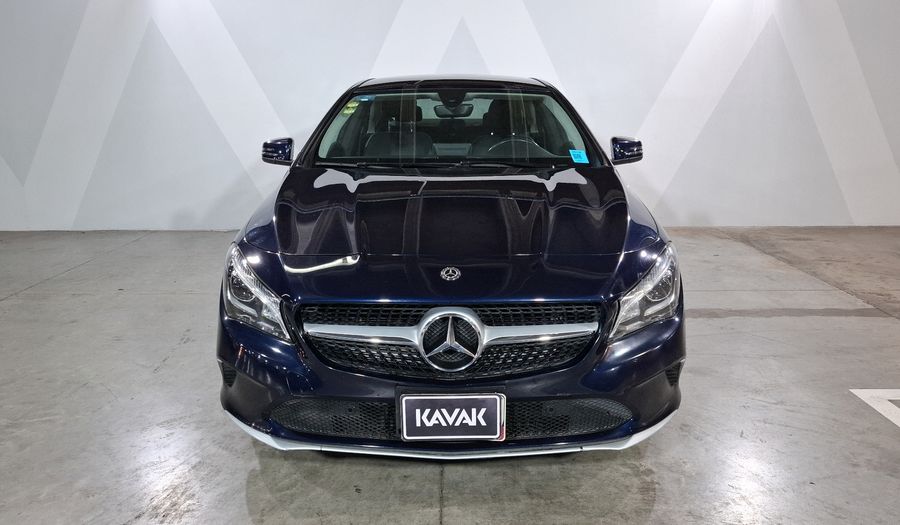 Mercedes Benz Clase Cla 1.6 CLA 200 DCT Coupe 2019