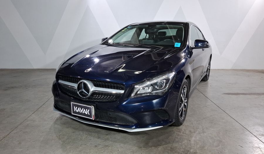 Mercedes Benz Clase Cla 1.6 CLA 200 DCT Coupe 2019