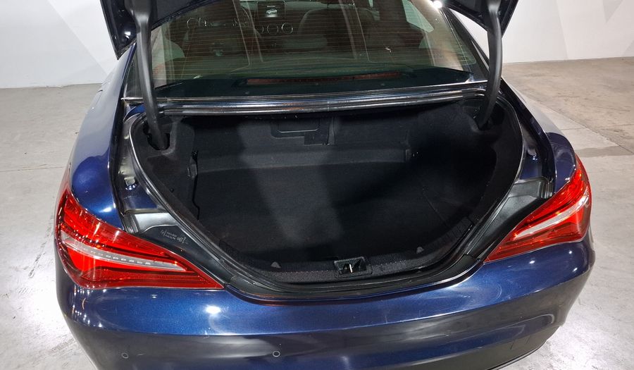 Mercedes Benz Clase Cla 1.6 CLA 200 DCT Coupe 2019