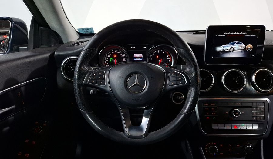 Mercedes Benz Clase Cla 1.6 CLA 200 DCT Coupe 2019