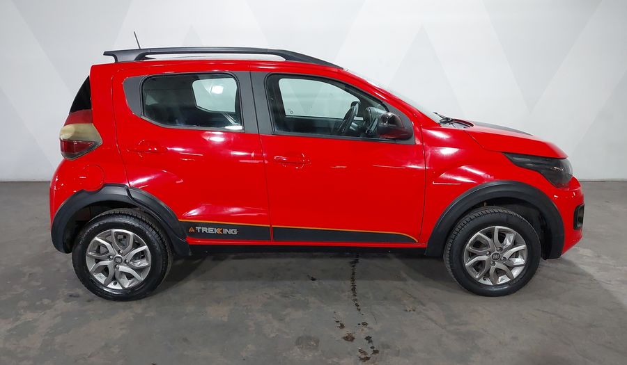 Fiat Mobi 1.0 TREKKING Hatchback 2023