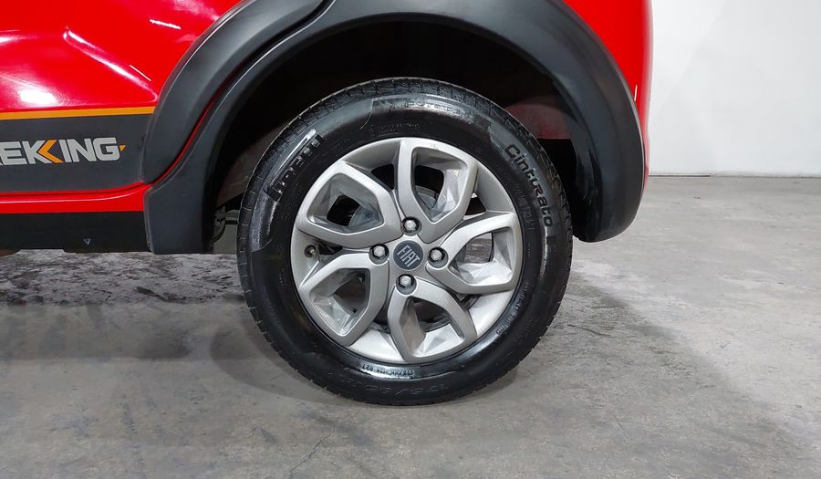 Fiat Mobi 1.0 TREKKING Hatchback 2023
