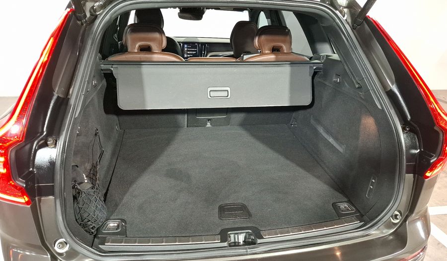 Volvo Xc60 2.0 INSCRIPTION T6 AUTO AWD Suv 2019