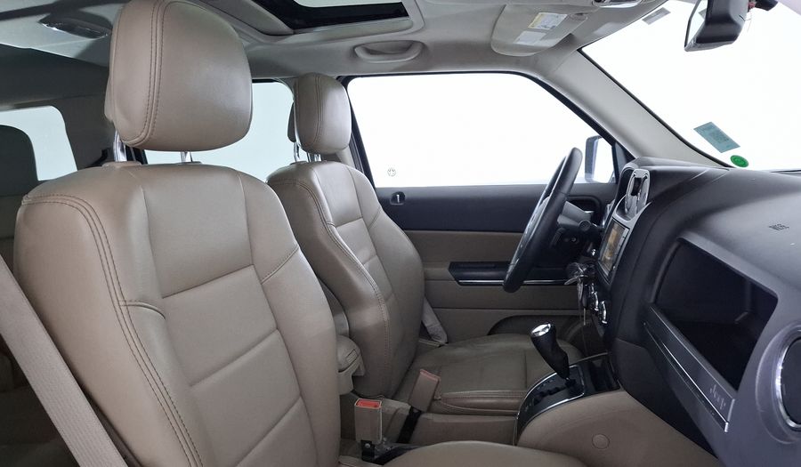 Jeep Patriot 2.4 LIMITED FWD CVT Suv 2011