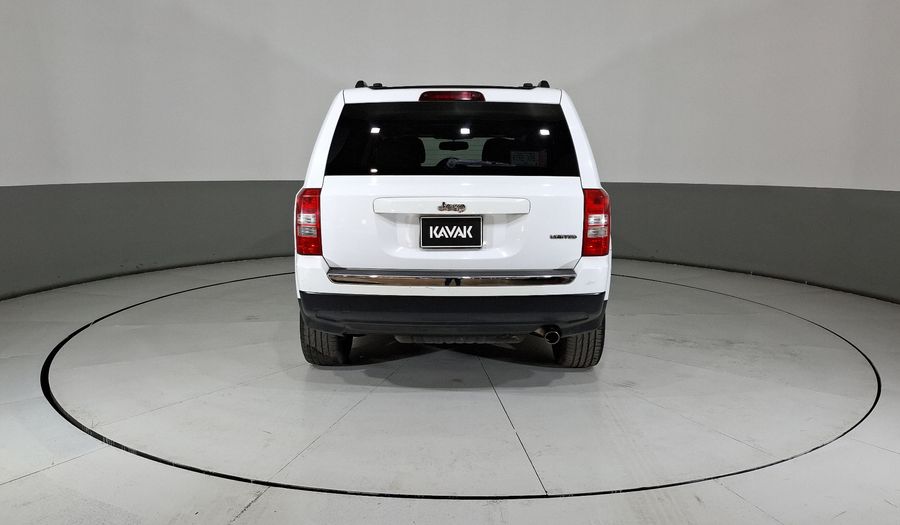 Jeep Patriot 2.4 LIMITED FWD CVT Suv 2011