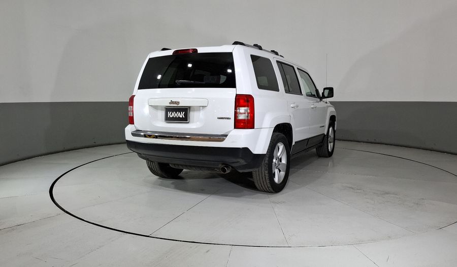 Jeep Patriot 2.4 LIMITED FWD CVT Suv 2011