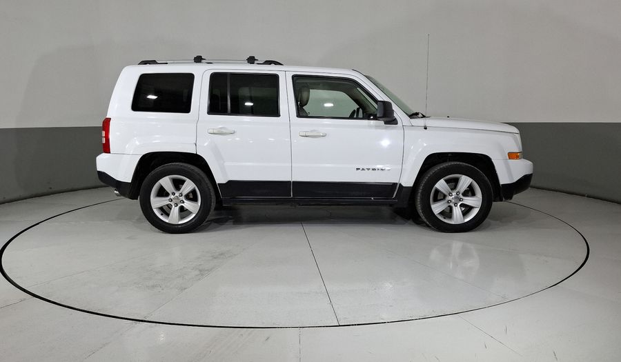 Jeep Patriot 2.4 LIMITED FWD CVT Suv 2011