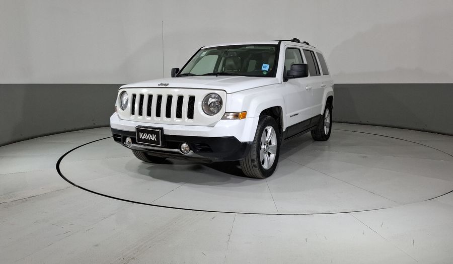 Jeep Patriot 2.4 LIMITED FWD CVT Suv 2011