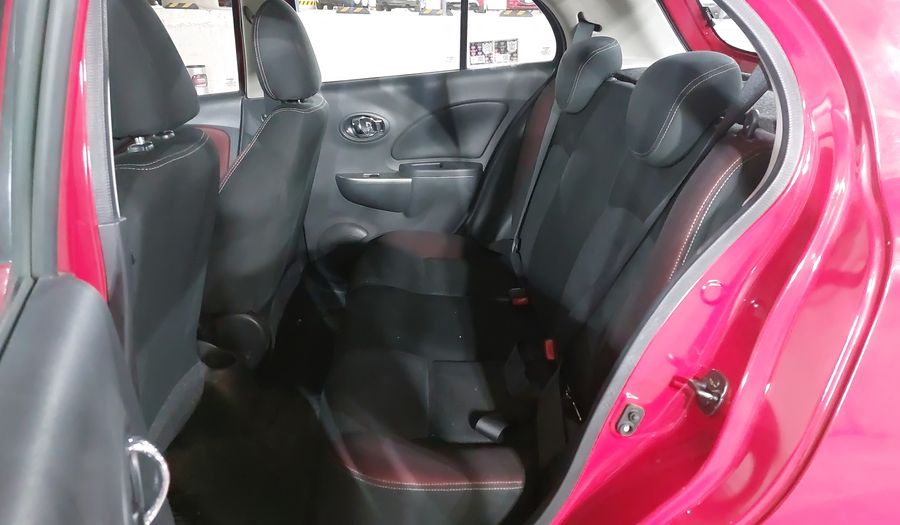 Nissan March 1.6 EXCLUSIVE BI-TONO AUTO Hatchback 2020