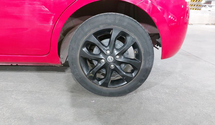 Nissan March 1.6 EXCLUSIVE BI-TONO AUTO Hatchback 2020