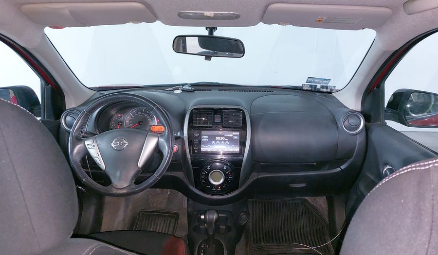 Nissan March 1.6 EXCLUSIVE BI-TONO AUTO Hatchback 2020
