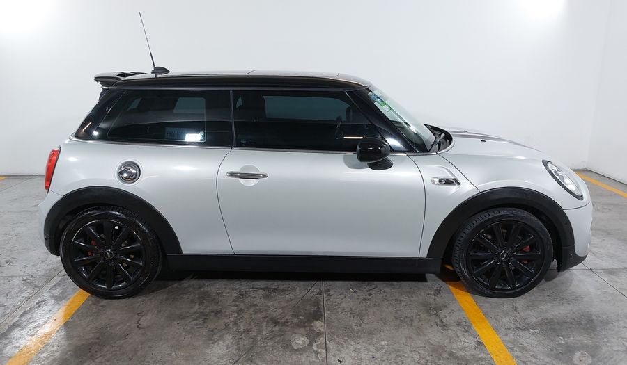 Mini Cooper S 2.0 COOPER CHILI AT Hatchback 2017