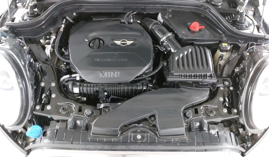 Mini Cooper S 2.0 COOPER CHILI AT Hatchback 2017