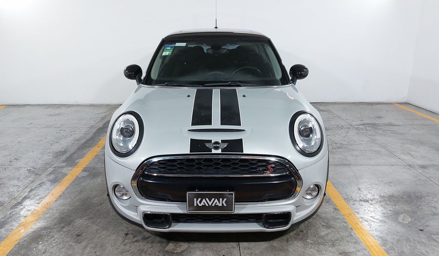 Mini Cooper S 2.0 COOPER CHILI AT Hatchback 2017