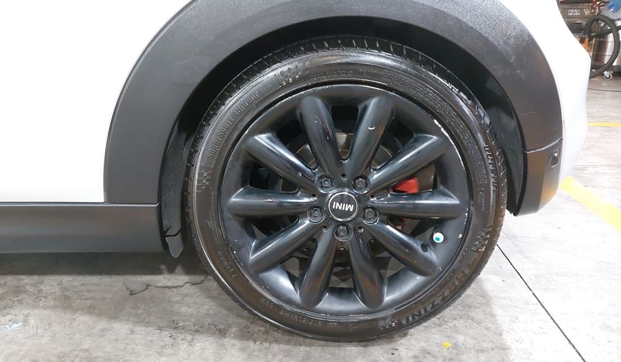 Mini Cooper S 2.0 COOPER CHILI AT Hatchback 2017