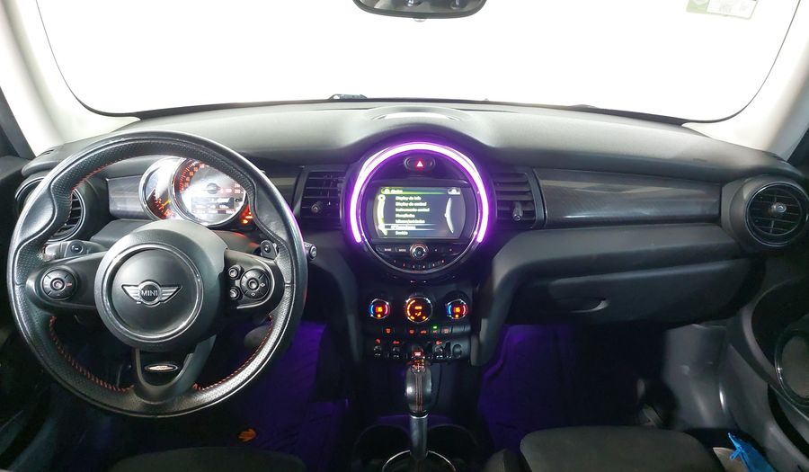 Mini Cooper S 2.0 COOPER CHILI AT Hatchback 2017