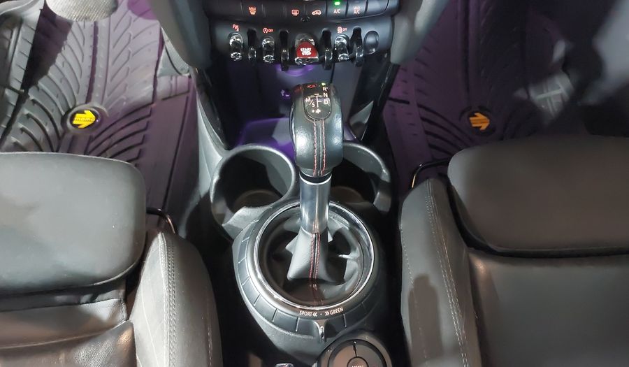 Mini Cooper S 2.0 COOPER CHILI AT Hatchback 2017