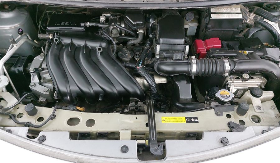 Nissan Note 1.6 ADVANCE CVT Hatchback 2015