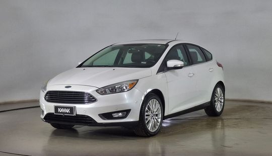 Ford • Focus