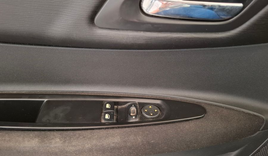 Citroen C4 1.6 X PACK LOOK MT Hatchback 2010