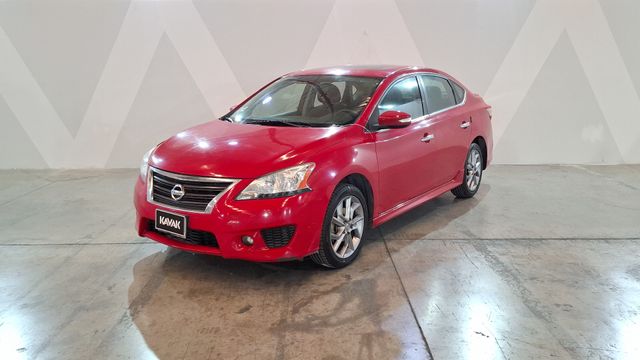 Nissan • Sentra