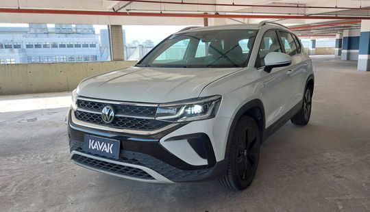 Volkswagen • Taos