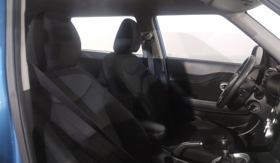 Kia Soul 1.6 LX AT Hatchback 2016