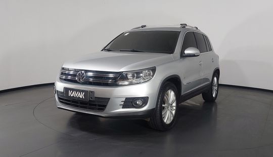 Volkswagen • Tiguan