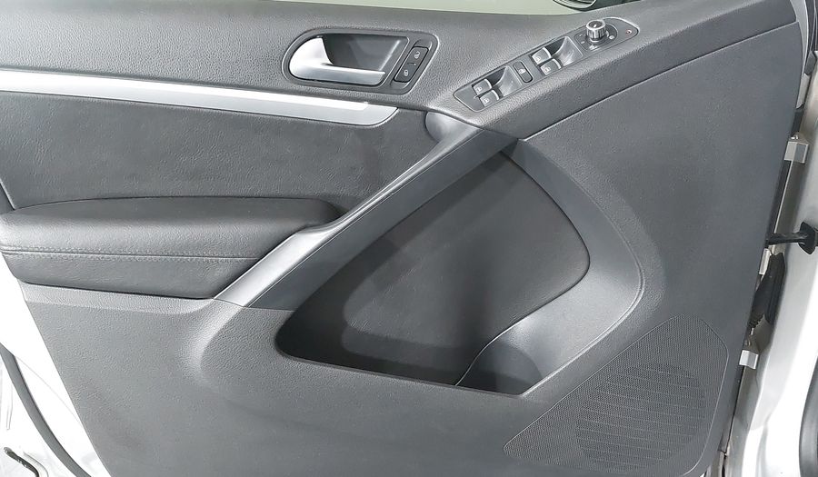 Volkswagen Tiguan TSI TURBO Suv 2013