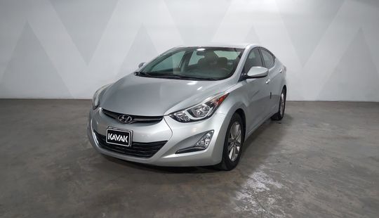 Hyundai • Elantra