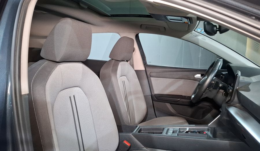 Seat Leon 1.4 STYLE AUTO Hatchback 2022