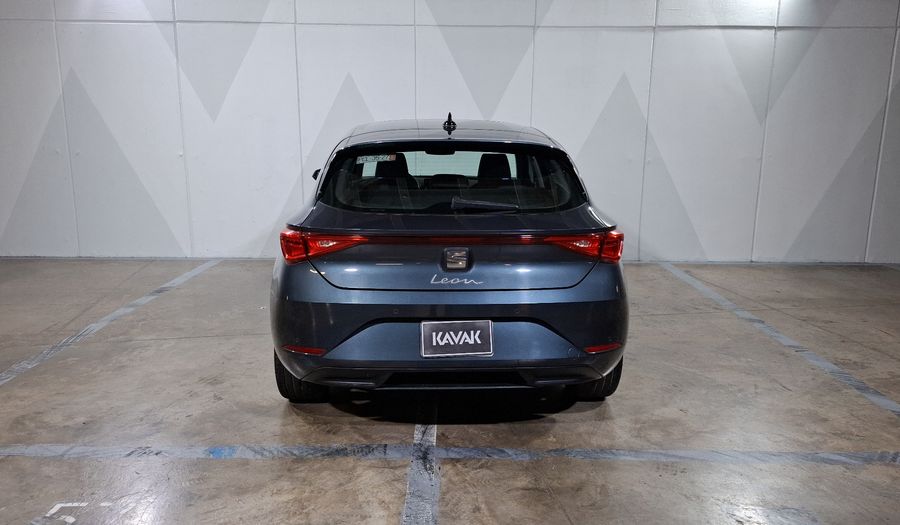 Seat Leon 1.4 STYLE AUTO Hatchback 2022