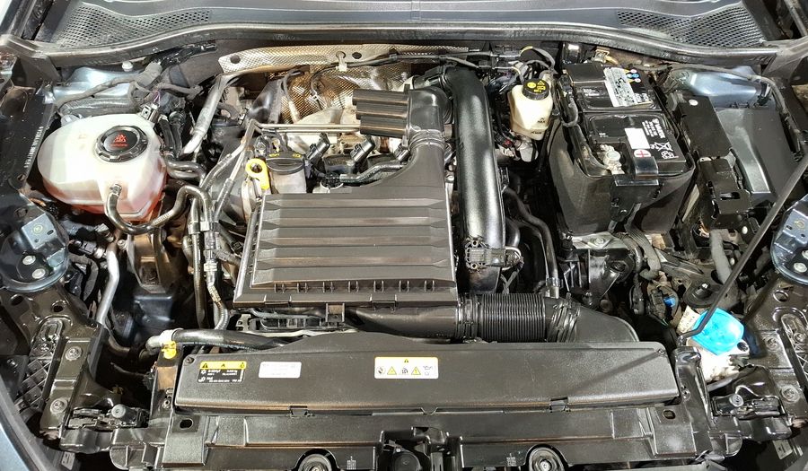 Seat Leon 1.4 STYLE AUTO Hatchback 2022