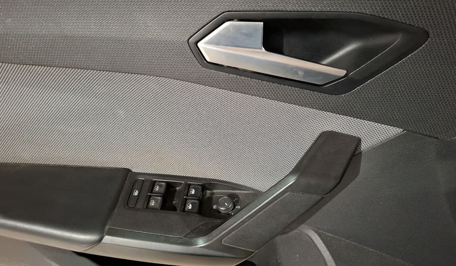 Seat Leon 1.4 STYLE AUTO Hatchback 2022