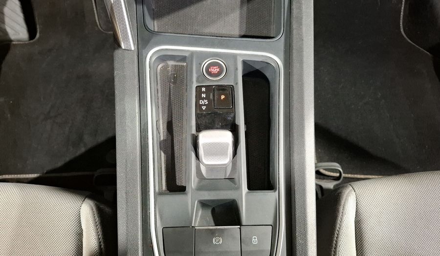 Seat Leon 1.4 STYLE AUTO Hatchback 2022