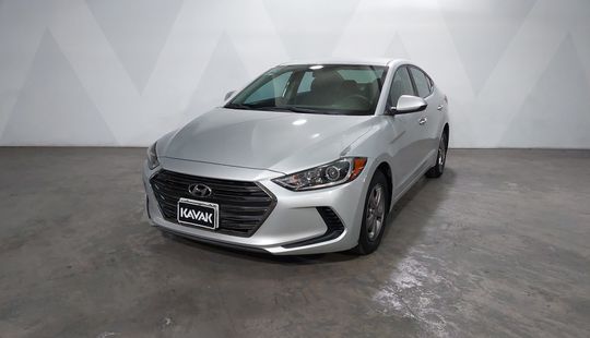 2018 • 119,680 km • Automático