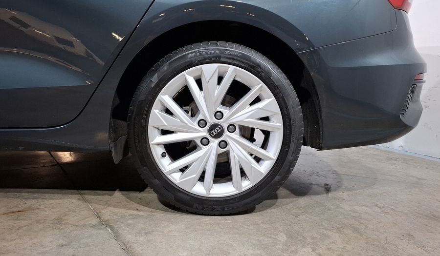 Audi A3 1.4 35 TFSI DYNAMIC AUTO Sedan 2022